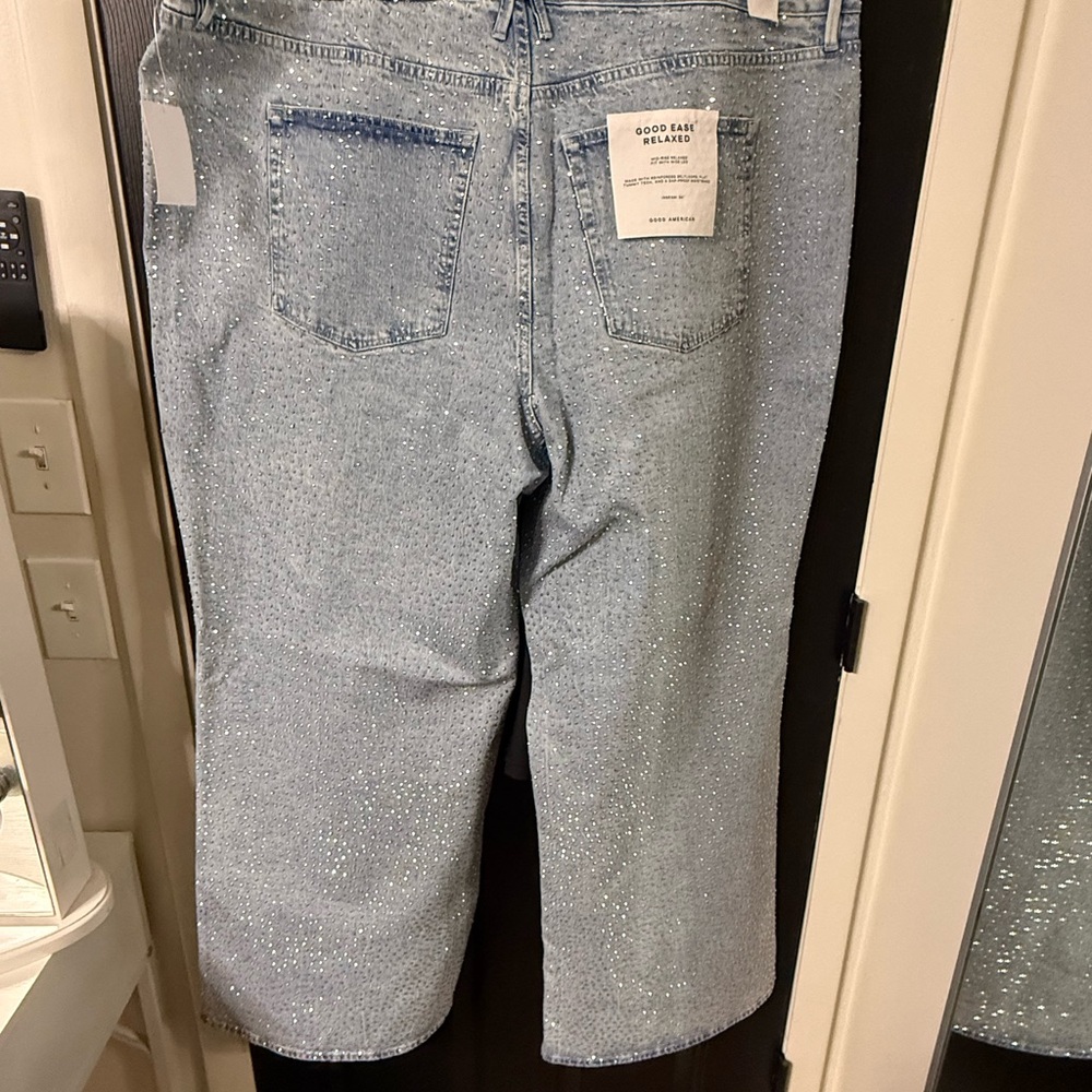 Good American Jeans with Sparkle Accents - Picture 3 of 4